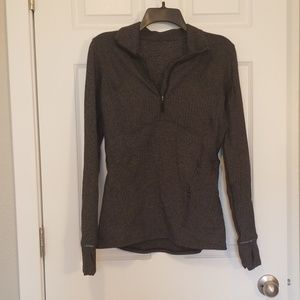 Lululemon Kanto Catch Me 1/2 Zip pullover Size 8